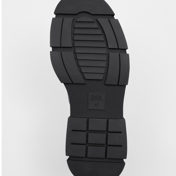 ZARA MEN THICK SOLED CHELSEA BOOTS SZ 10 or EU 43 - Picture 7 of 8